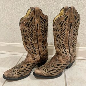 Corral Boots 7.5 Western leather boots, like new only worn few times